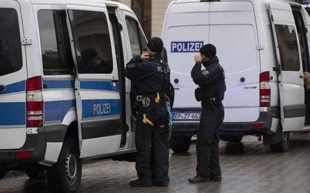 Almanya'da Yunan yolcunun saldırısına uğrayan Türk kondüktör hayatını kaybetti!