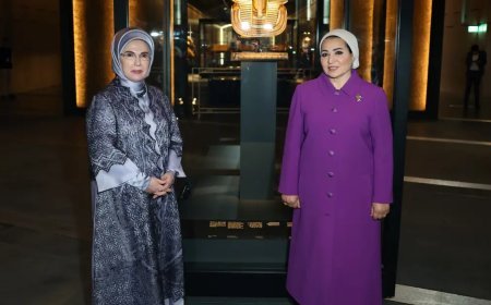 Emine Erdoğan, Mısır Cumhurbaşkanı es-Sisi’nin eşi Entissar Amer ile bir araya geldi
