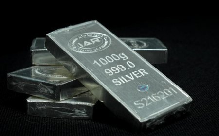 Gümüşün onsu yüzde 35 civarında geriledi