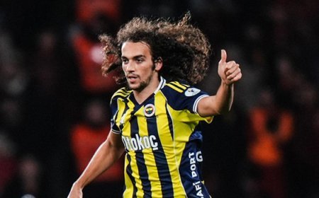 Guendouzi'den Kante sözleri: 'Dünyanın en iyi orta sahalarından bir tanesi!'