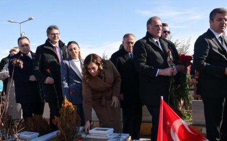 Başkan Yüceer, deprem bölgesinde: Unutmadık