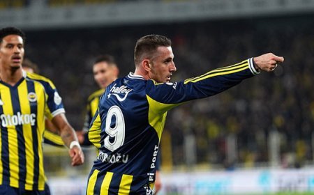 Kerem Aktürkoğlu'ndan forma rekabeti sorusuna yanıt!