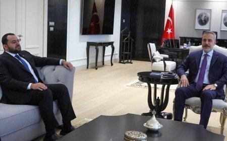 Dışişleri Bakanı Hakan Fidan Katar Devlet Bakanı Al-Khulaifi ile görüştü