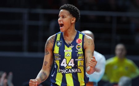 Fenerbahçe Medicana evinde set vermedi!