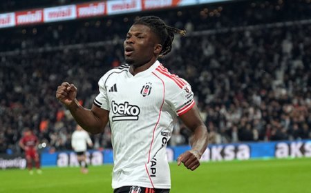 Beşiktaş'tan El Bilal Toure için sakatlık açıklaması!