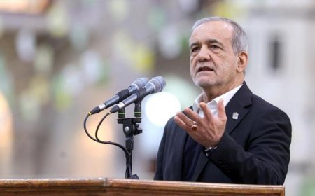 İran Cumhurbaşkanı: Müzakereler Devrim Lideri’nin onayıyla yürütülmekte