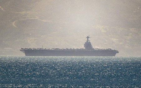 SON DAKİKA HABERLER: Orta Doğu'da sıcak saatler! ABD'nin dev gücü Akdeniz'e ulaştı: İran'a doğru hızla ilerliyor