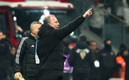 Sergen Yalçın: 'Sezonun en iyisiydi, camia birleşiyor'