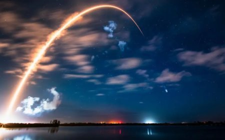 SpaceX roketinin atmosfere bıraktığı lityum bulutu endişe yarattı