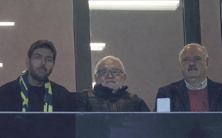 Locada anlamlı buluşma: 87 yaşındaki üyeye ilk tribün heyecanı!