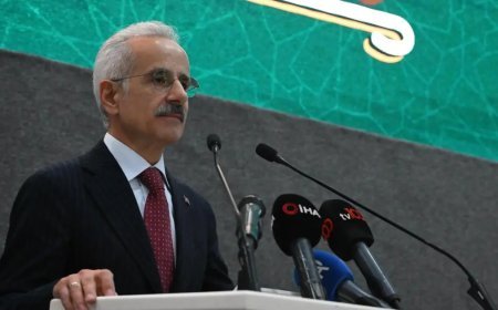 Sosyal medya düzenlemesinde sona gelindi. 15 yaşından küçükler hesap açamayacak