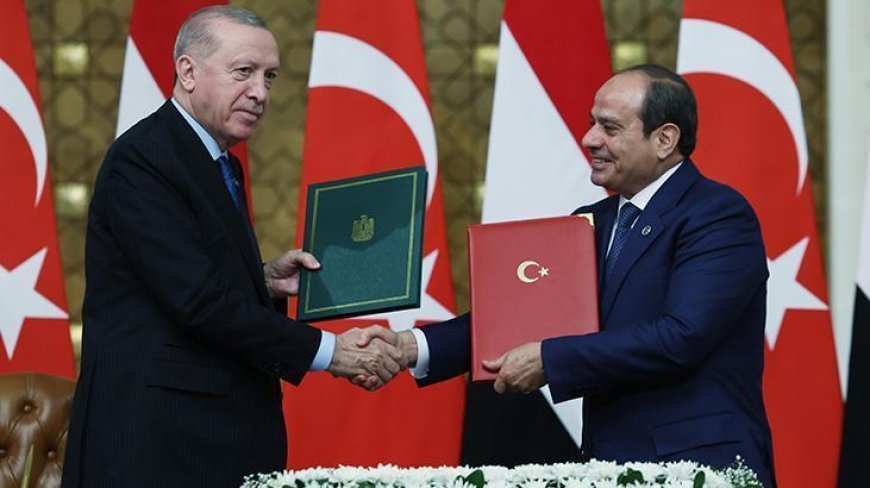 Son dakika... Cumhurbaşkanı Erdoğan Mısır'da: İran'a dış müdahale bölge için risk