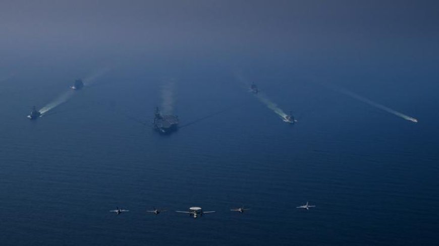 İran ile görüşme sonrası güç gösterisi! ABD'nin dev filosu Umman'da