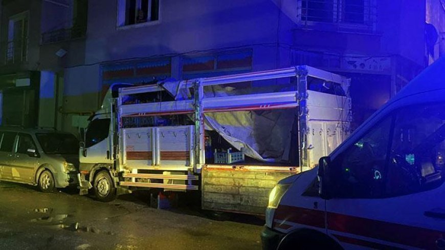 Mersin'de kamyonet kasasına 4. kattan düşen çocuk yaralandı