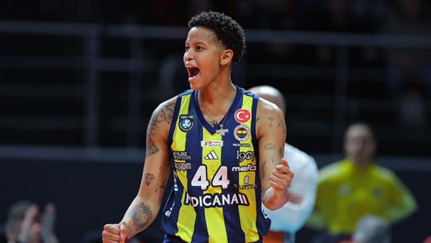 Fenerbahçe Medicana evinde set vermedi!
