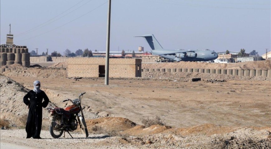 Suriye ordusu ABD'nin çekildiği Şeddadi Hava Üssü'nü teslim aldı