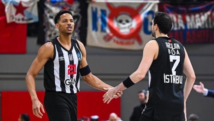 Yunan taraftarların Beşiktaş maçında açtığı ırkçı pankartın cezası belli oldu!