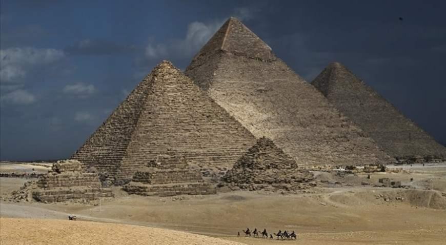 Çığır açan araştırma: Mısır'daki piramitleri 12 bin yıl önce 'süper uygarlık inşa etti' iddiası!