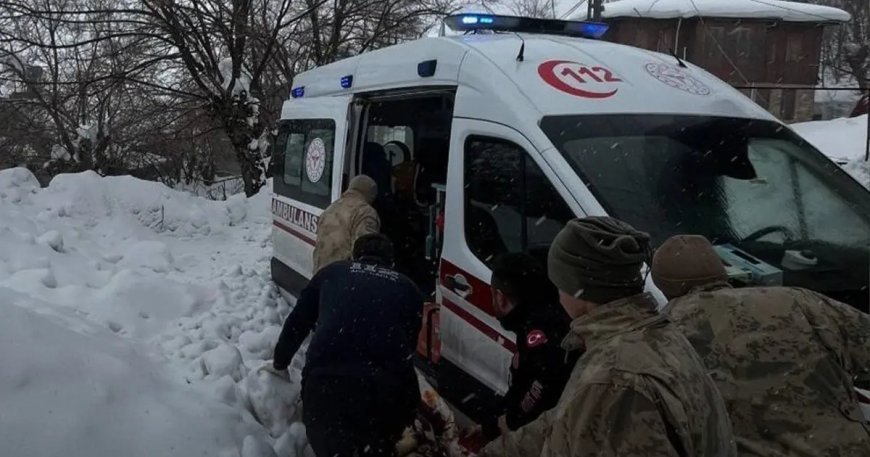 Heyelanda akıma kapılan işçi öldü