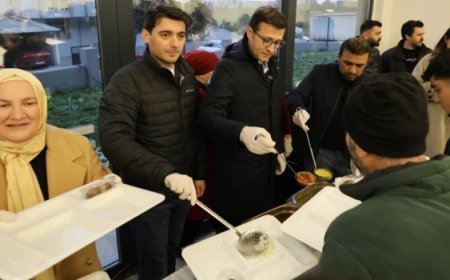 ÇERKEZKÖY BELEDİYESİ YILDIRIM BEYAZIT MAHALLESİ HALKINI İFTARDA AYNI MASADA BULUŞTURDU