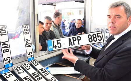 Vatandaş APP plakayı yanlış anladı, APP yazan plakaları da iade etti