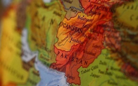Afganistan, sınır çatışmalarında 14 Pakistan askerinin öldüğünü açıkladı