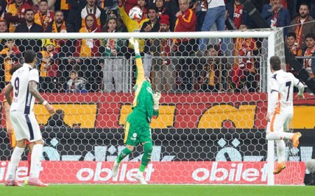 Uğurcan Çakır'dan fair-play örneği!