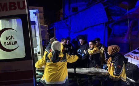 Aile içi kavga faciaya döndü! Babası ve ağabeyini öldürdü, babaannesini yaraladı