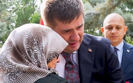 Şehit annesinden valiyi ağlatan sözler