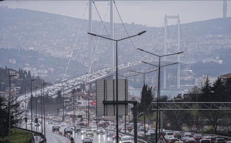 İstanbul'da bayramın birinci günü trafik yoğunluğu yaşanıyor