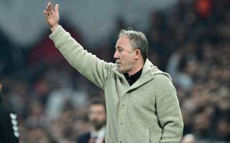 Sergen Yalçın'dan oyuncularına uyarı: 'Beşiktaş asla geri çekilmez'