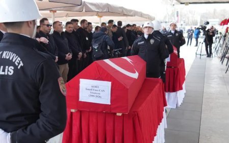 Katar'daki helikopter kazası şehitlerine veda