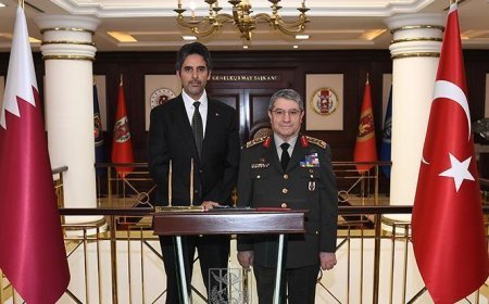 Genelkurmay Başkanı Orgeneral Bayraktaroğlu, Katar heyetini ağırladı