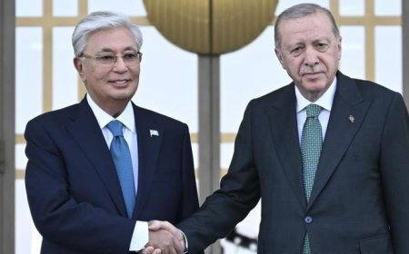 Cumhurbaşkanı Erdoğan, Kasım Cömert Tokayev ile görüştü