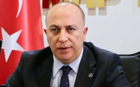 MHP'de istifa. İzzet Ulvi Yönter Genel Başkan Yardımcılığı görevini bıraktı