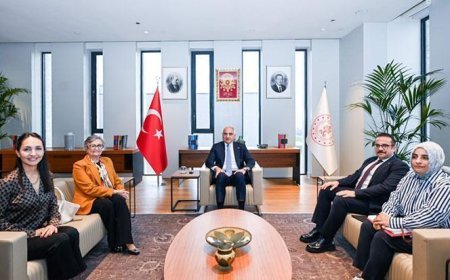 Kütüphaneler için güç birliği! Bakan Ersoy’dan yeni nesil model vurgusu