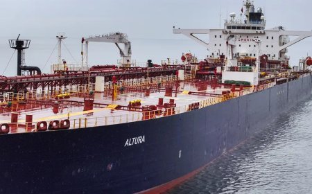 Karadeniz'de iki savaş gemisi görev yapacak