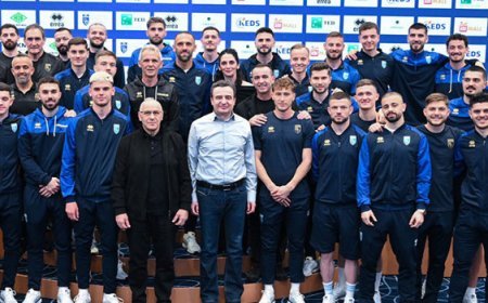 Kosova Başbakanı Kurti, Türkiye maçı öncesi seslendi: Bir millet arkanızda