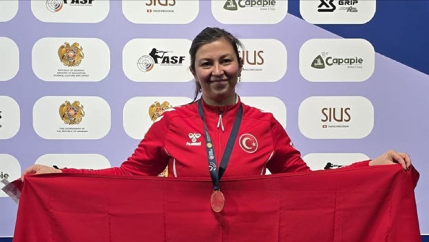 Milli atıcı Elif Duygu Eren, Avrupa üçüncüsü oldu!