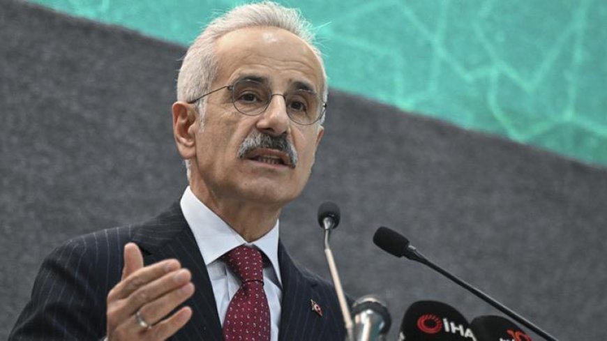 Bakan Uraloğlu'ndan Hürmüz Boğazı'ndaki Türk gemileriyle ilgili açıklama