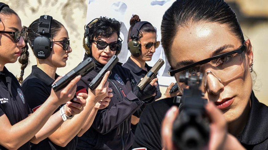 4 kahraman kadın, 25 bin polis ve bir sır! 'Bayrak teslimi olarak görüyoruz'