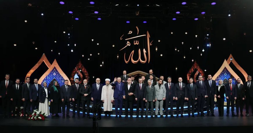 Cumhurbaşkanı Erdoğan: Bir asır önce yazılan kanlı senaryolara izin veremeyiz