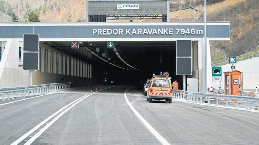 ‘Stratejik’ tünelde Türkler alkışlandı