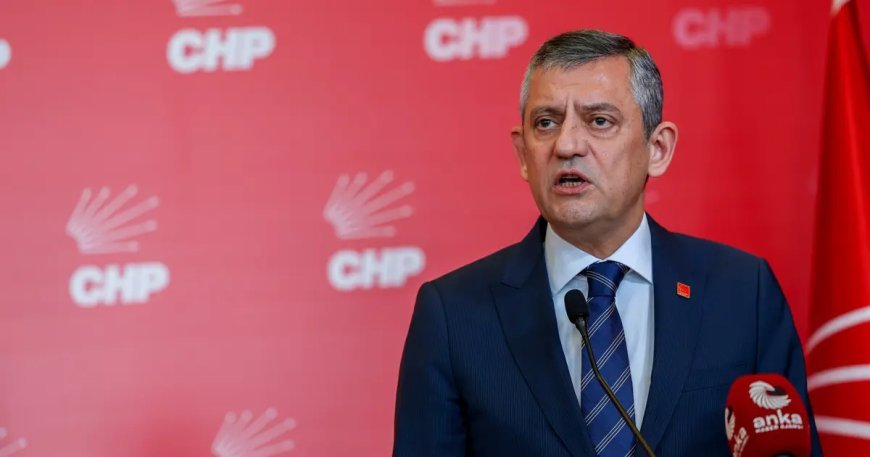 Özgür Özel'den liderlere bayram tebriği