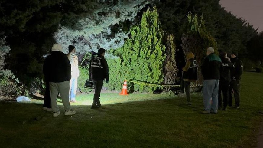 Ümraniye'de parkta erkek cesedi bulundu