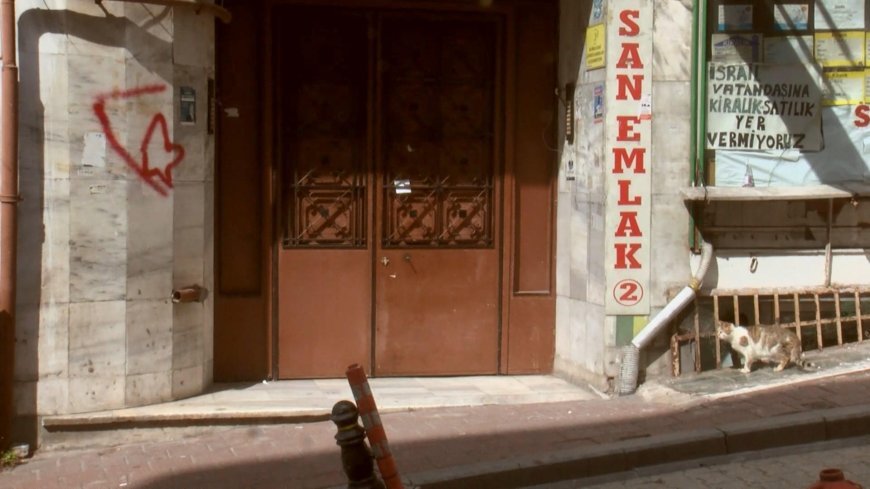 Fatih’te korkunç olay! Misafirlerin olduğu evde, eşini döverek öldürdü