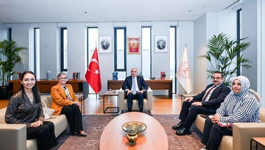 Kütüphaneler için güç birliği! Bakan Ersoy’dan yeni nesil model vurgusu