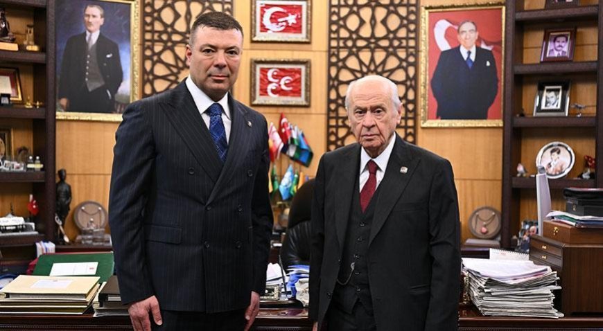 MHP'de İzzet Ulvi Yönter'in yerine Özgür Bayraktar atandı