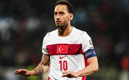Hakan Çalhanoğlu, milli takım tarihine geçti!