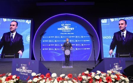 42 Türkiye Yazılım Okulları ilk mezunlarını verdi